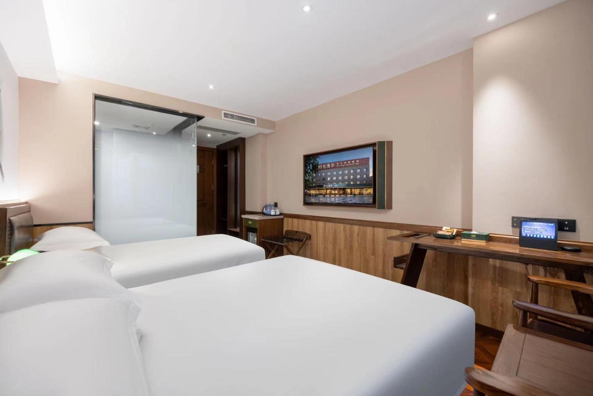 Nost Algia Hotel Near Beijing Panjiayuan Antique Market- Beijing Happy Valley, Cbd, China Zun And Sanlitun, Tian'Anmen Square, Free Ice Cream, Mineral Water, Coffee, Snacks And Laundry Service, Free Gymnastic, English Communication Well Εξωτερικό φωτογραφία