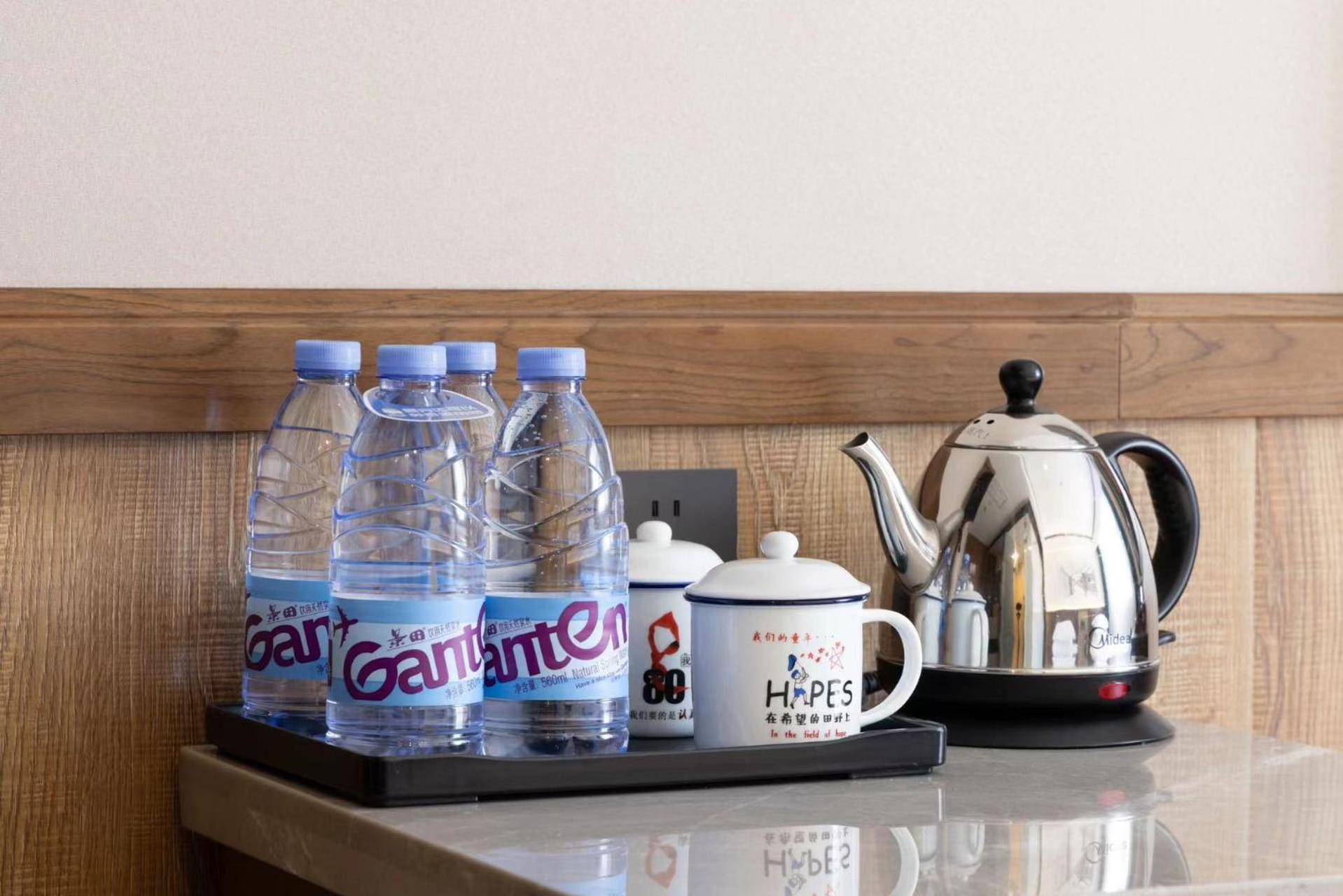 Nost Algia Hotel Near Beijing Panjiayuan Antique Market- Beijing Happy Valley, Cbd, China Zun And Sanlitun, Tian'Anmen Square, Free Ice Cream, Mineral Water, Coffee, Snacks And Laundry Service, Free Gymnastic, English Communication Well Εξωτερικό φωτογραφία