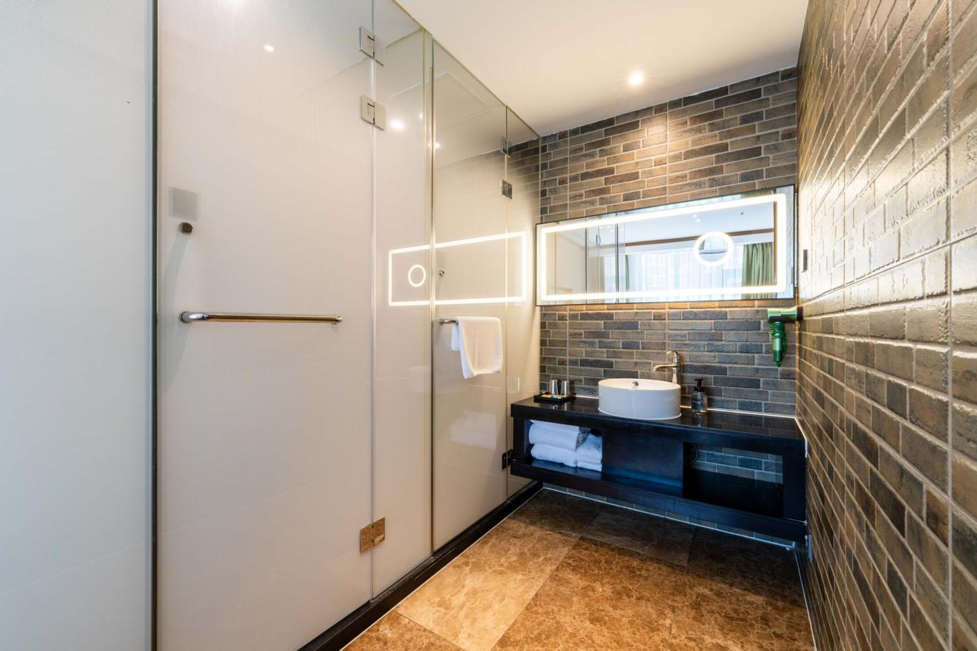 Nost Algia Hotel Near Beijing Panjiayuan Antique Market- Beijing Happy Valley, Cbd, China Zun And Sanlitun, Tian'Anmen Square, Free Ice Cream, Mineral Water, Coffee, Snacks And Laundry Service, Free Gymnastic, English Communication Well Εξωτερικό φωτογραφία