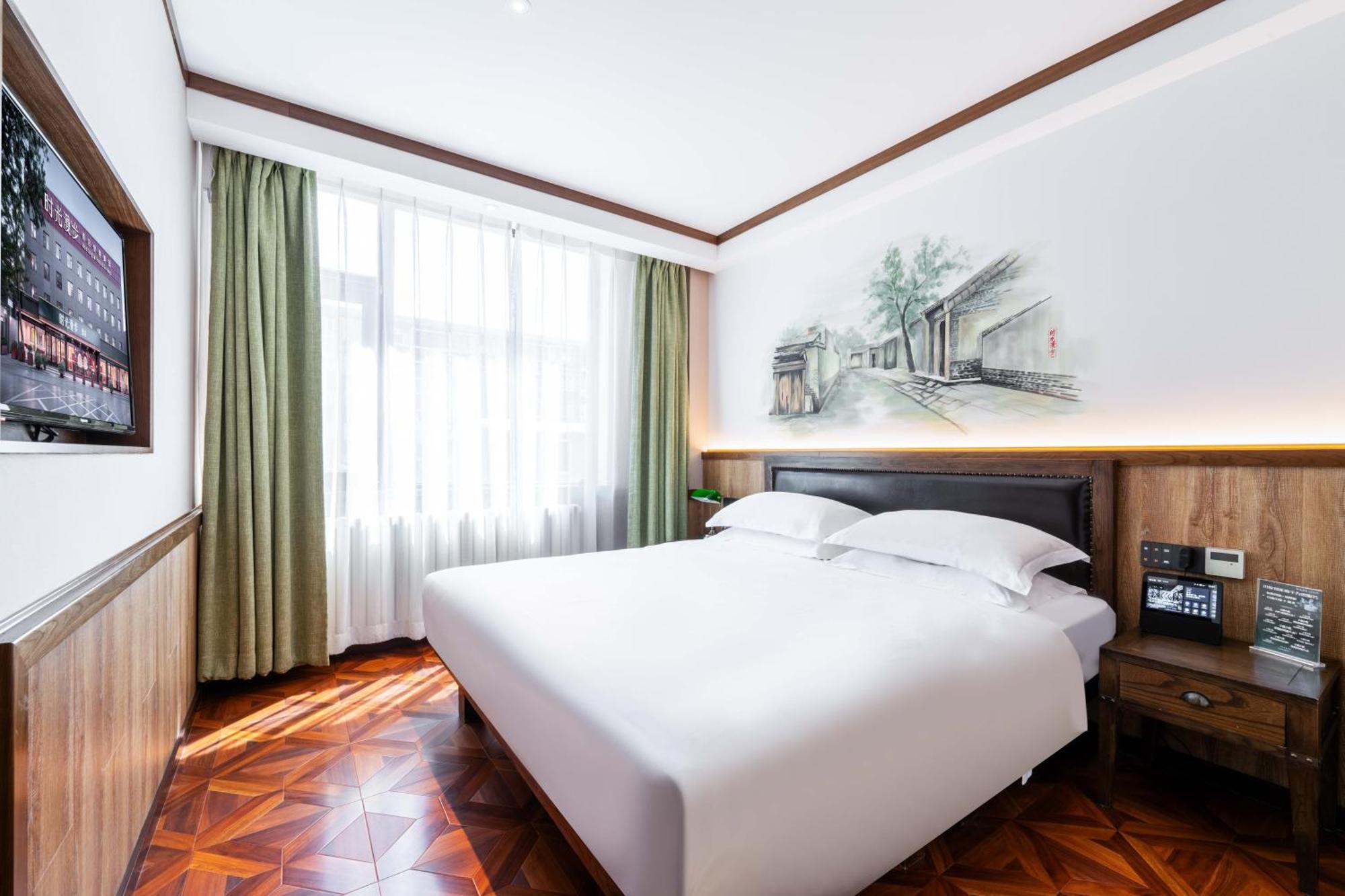 Nost Algia Hotel Near Beijing Panjiayuan Antique Market- Beijing Happy Valley, Cbd, China Zun And Sanlitun, Tian'Anmen Square, Free Ice Cream, Mineral Water, Coffee, Snacks And Laundry Service, Free Gymnastic, English Communication Well Εξωτερικό φωτογραφία