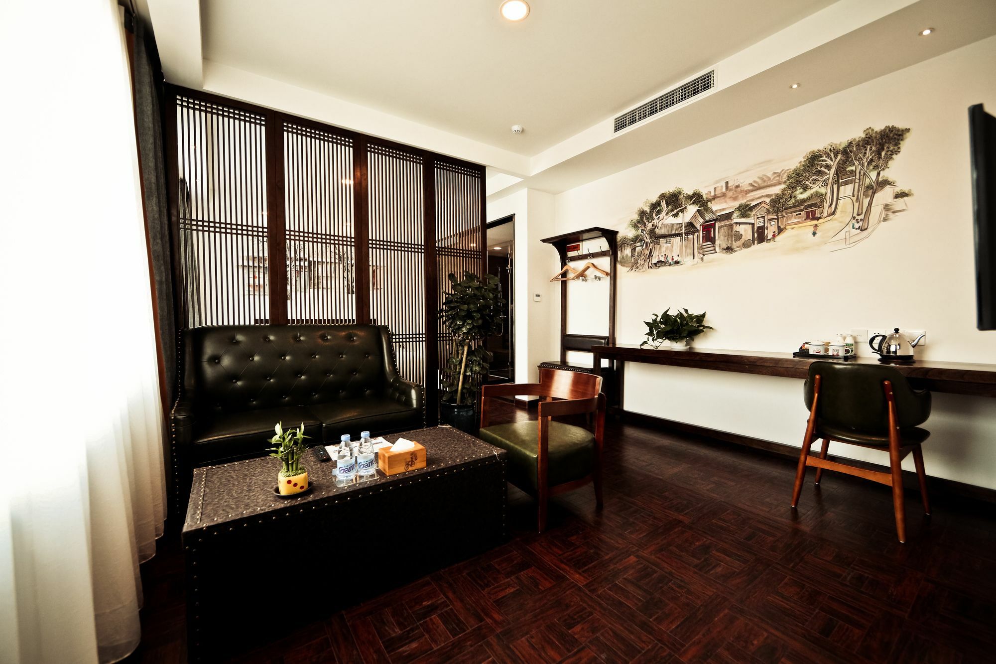 Nost Algia Hotel Near Beijing Panjiayuan Antique Market- Beijing Happy Valley, Cbd, China Zun And Sanlitun, Tian'Anmen Square, Free Ice Cream, Mineral Water, Coffee, Snacks And Laundry Service, Free Gymnastic, English Communication Well Εξωτερικό φωτογραφία