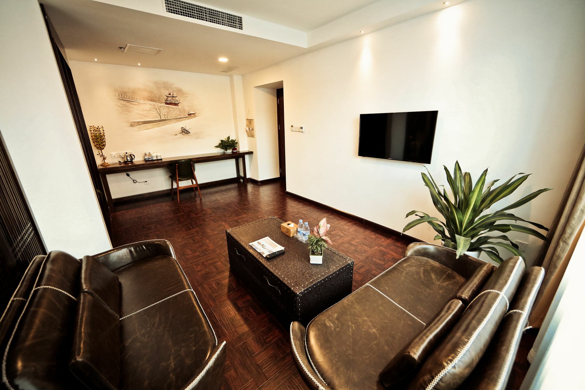 Nost Algia Hotel Near Beijing Panjiayuan Antique Market- Beijing Happy Valley, Cbd, China Zun And Sanlitun, Tian'Anmen Square, Free Ice Cream, Mineral Water, Coffee, Snacks And Laundry Service, Free Gymnastic, English Communication Well Εξωτερικό φωτογραφία